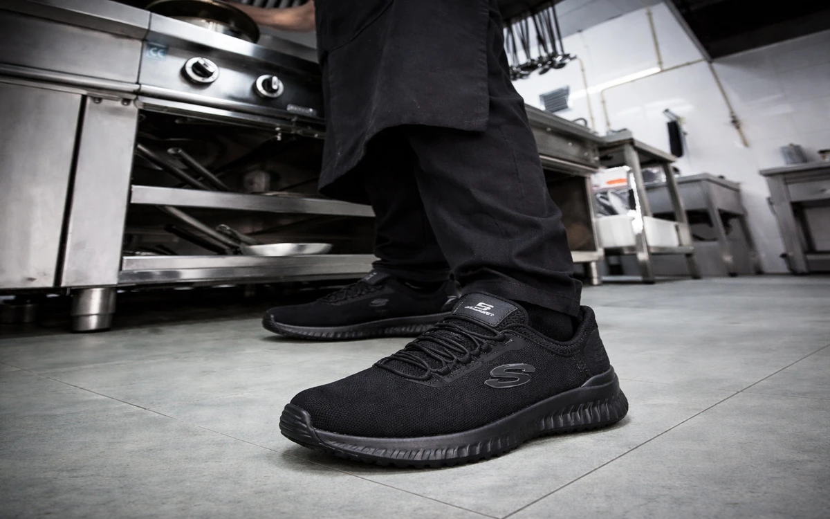 Calzado profesional para hostelería Skechers